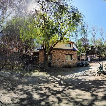 Cabanas Budapest Capilla del Monte Buitenkant foto